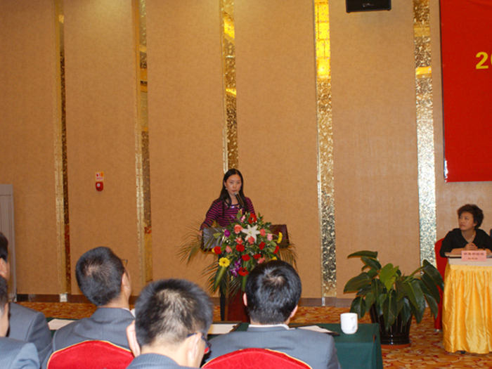 集團總裁高毅總結新疆2010工作-22445277215.jpg